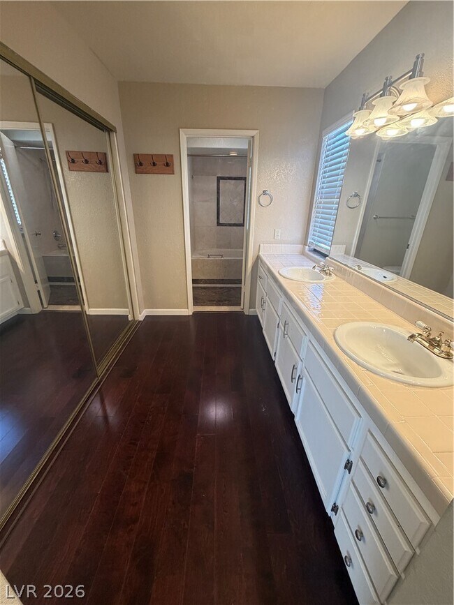 Building Photo - 9305 Alameda Harbor Ave