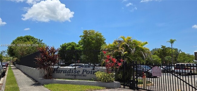 Building Photo - 11040 SW 196th St