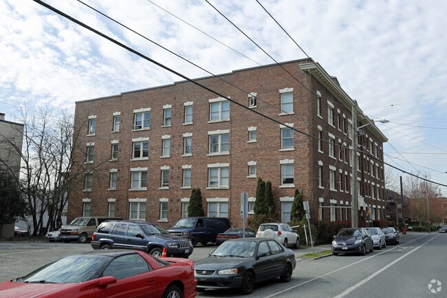 Building Photo - Chander Hall