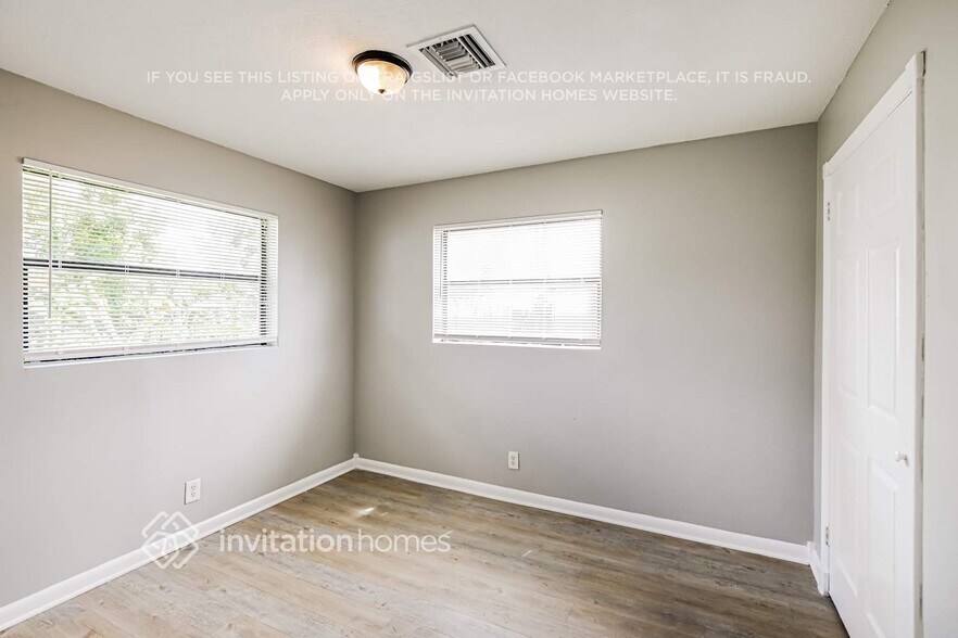 Building Photo - 5644 Snead Cir
