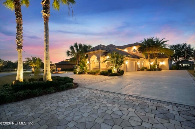 Building Photo - 504 E Kesley Ln