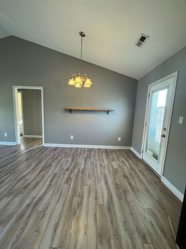 Building Photo - Say What? Say Sagewood!