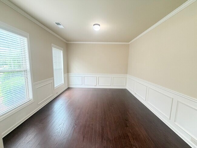 Building Photo - 5230 Brierstone Dr