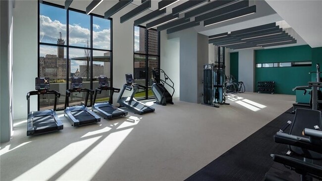 Building Photo - 161 Peachtree Center Ave NE