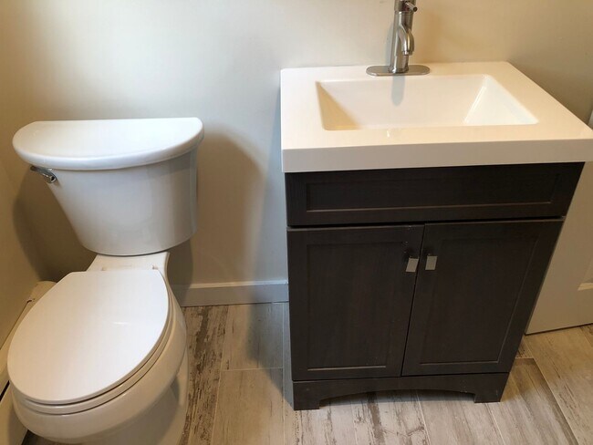 Building Photo - 41LA