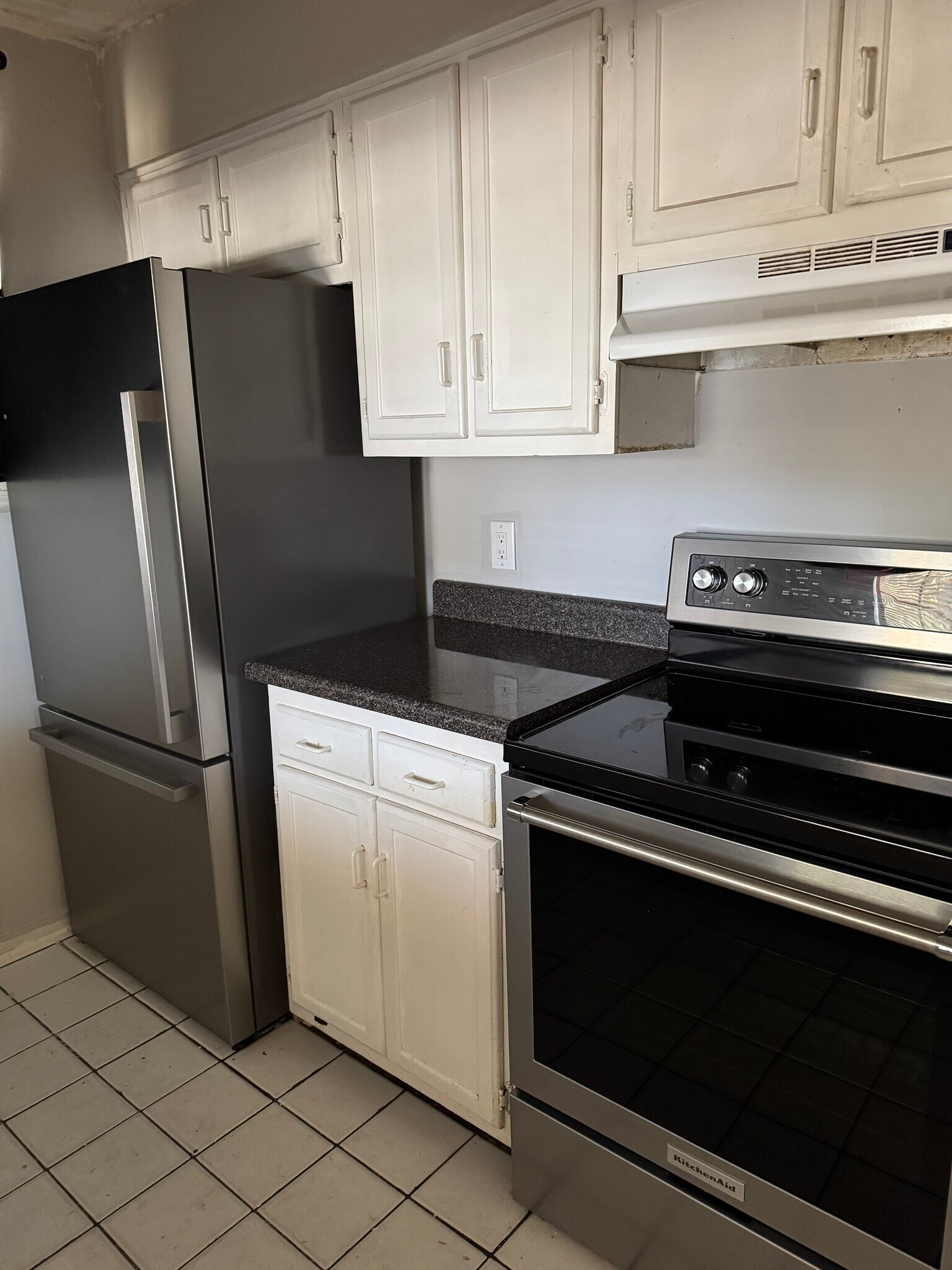 Building Photo - 1863 Nekoma Ct