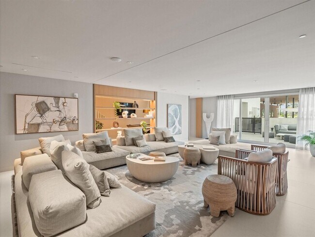 Building Photo - 1020 Sunset Point Rd