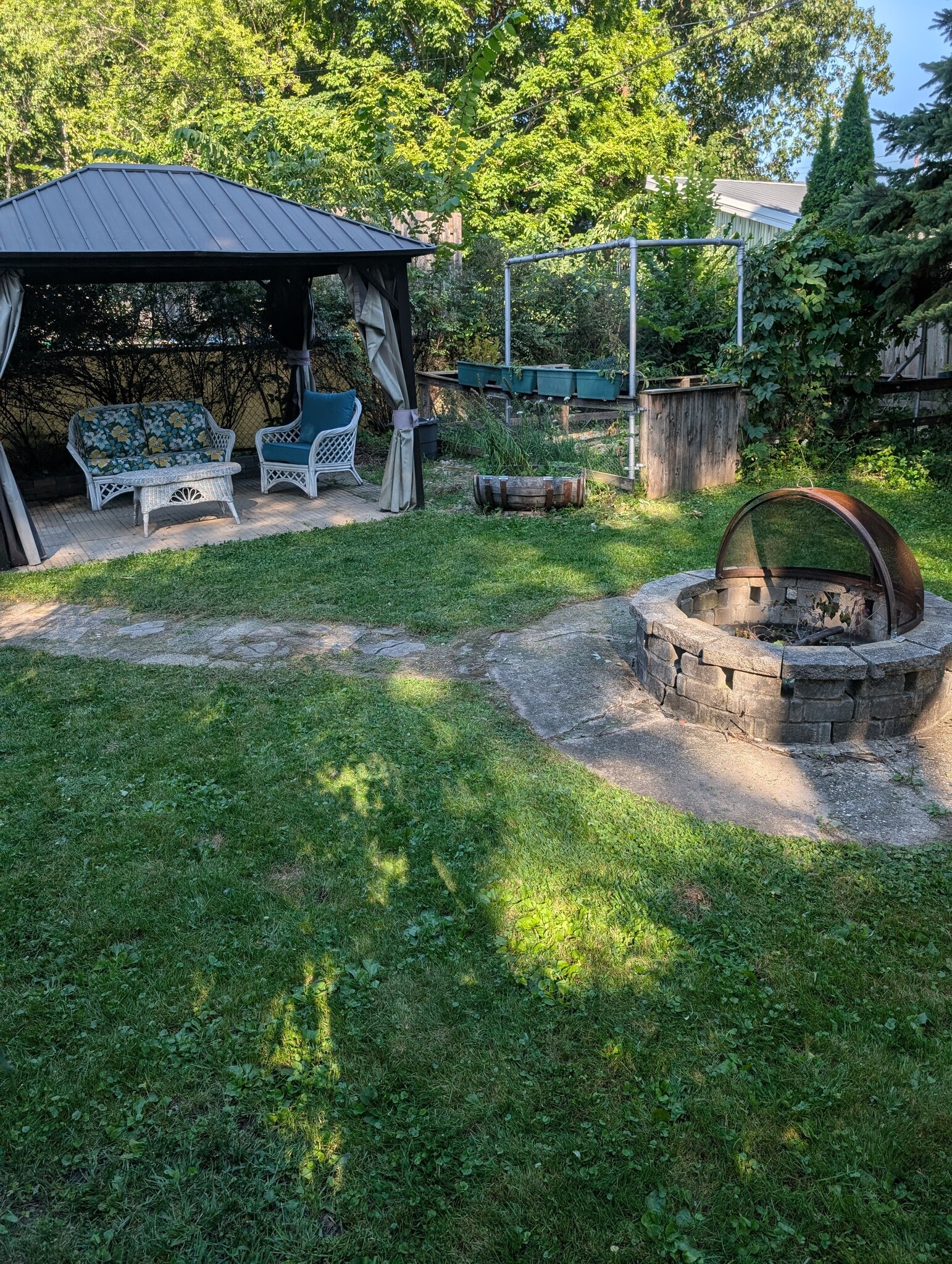 Back yard - Gazebo firepit and garden - 2421 Upham St