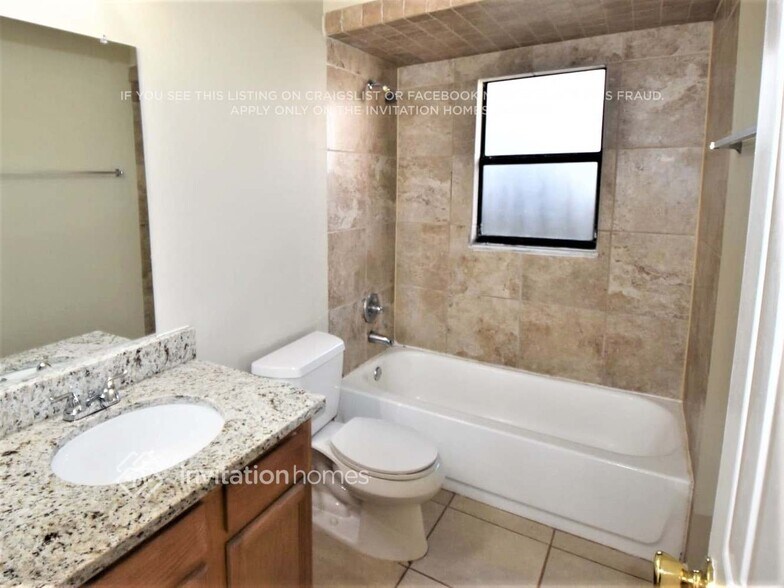 Building Photo - 2017 Dockside Dr