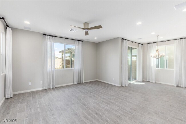 Building Photo - 10016 Silver Comet Ct