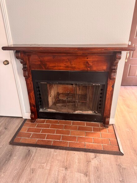 Fireplace - 2120 El Domingo Cir