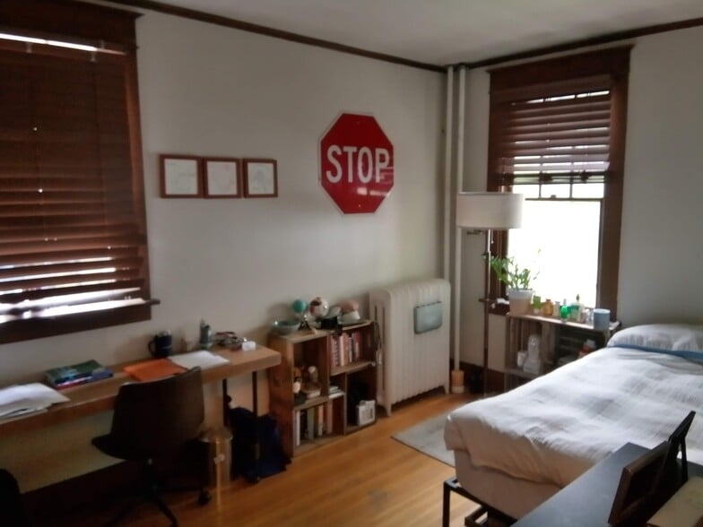 Bedroom 1 - 528 Warren Street