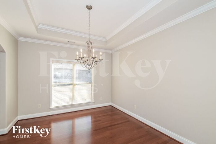 Building Photo - 7706 Authur Dr
