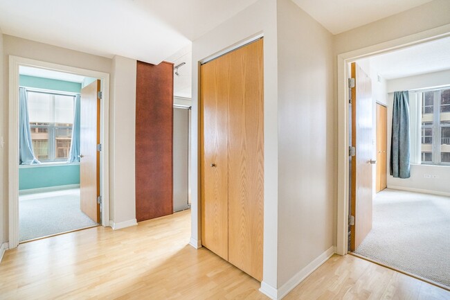 Building Photo - 1250 S Indiana Ave