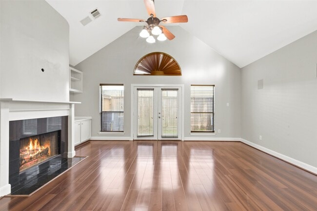 Building Photo - 9810 Marlink