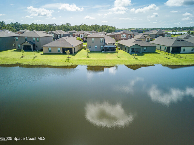 Building Photo - 909 Fiddleleaf Cir