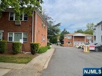 Building Photo - 268 McBride Ave