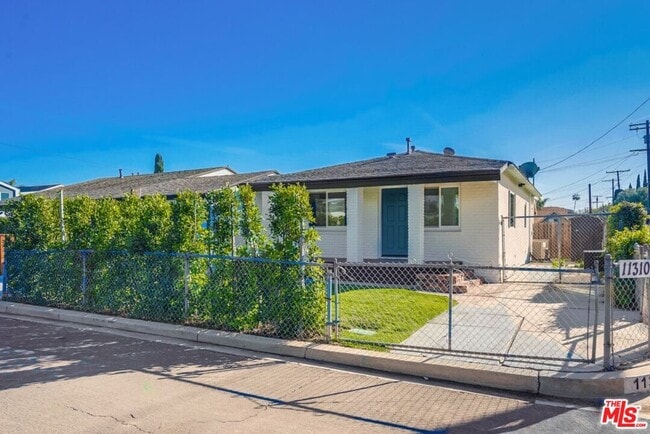 Building Photo - 11310 Argan Ave