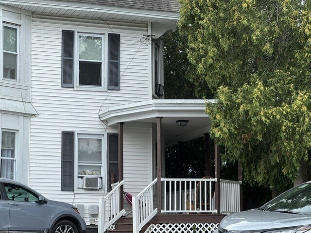 Building Photo - 90 Lowell St