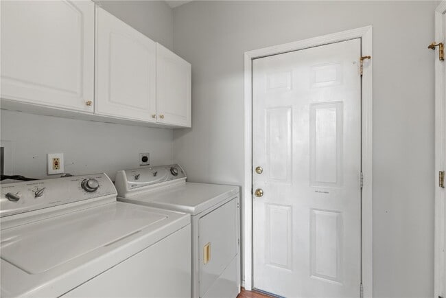 Building Photo - 1770 Spring View Terrace Ct