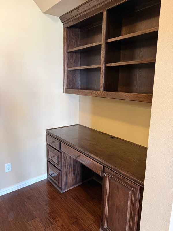 Building Photo - 5683 Hummingbird Ln