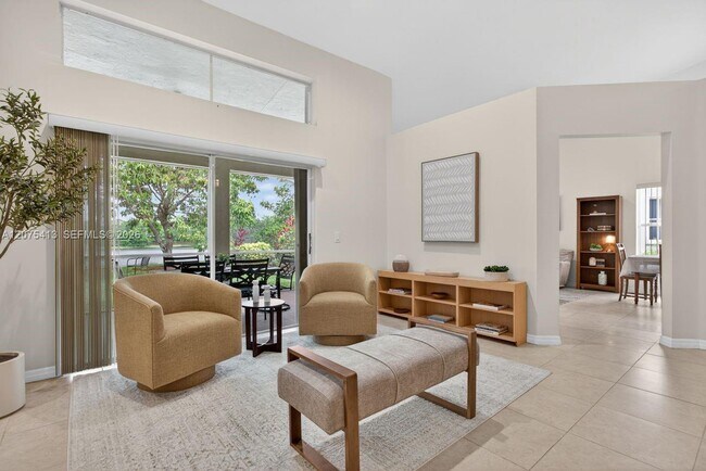Building Photo - 370 Carrington Dr