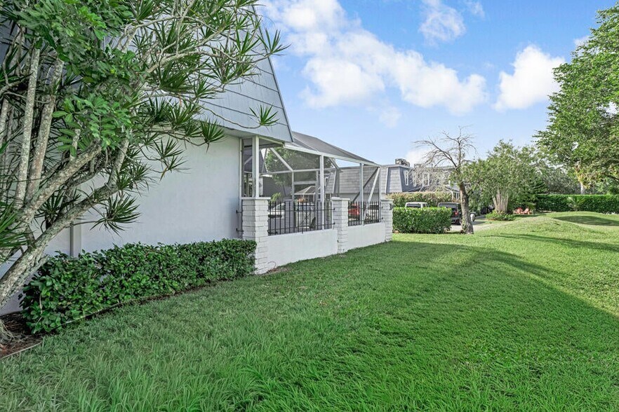 Building Photo - 12057 Basin St N