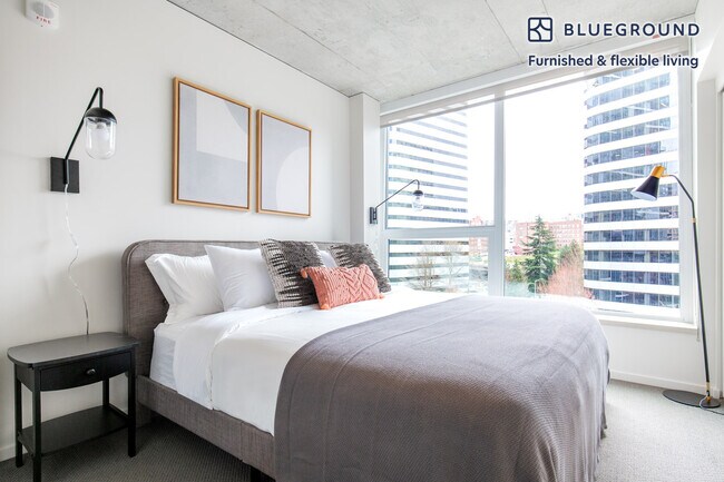 Building Photo - 1823 Minor Ave