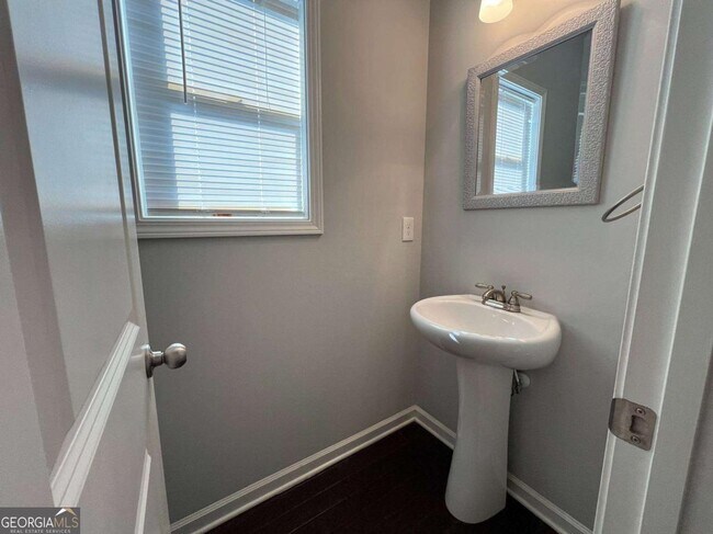 Building Photo - 9742 Alderbrook Trac