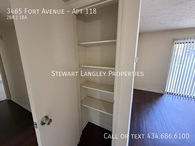 Building Photo - 3465 Fort Ave