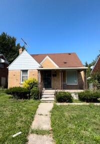 Building Photo - 15651 Manning St