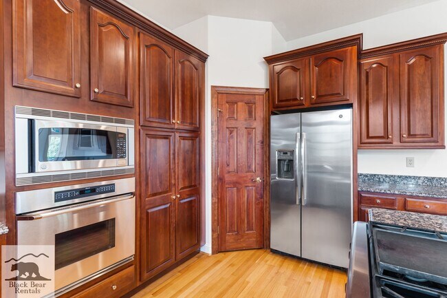 Building Photo - South AVL - Grand Residence in The Cotswolds Development