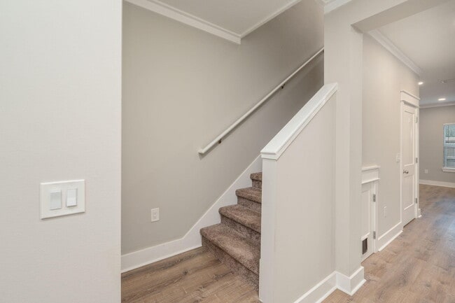 Building Photo - 3 Praiseworthy Dr