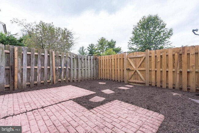 Building Photo - 14365 Watery Mountain Ct