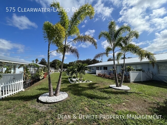 Primary Photo - Remodeled 1 BR Apartment in Largo