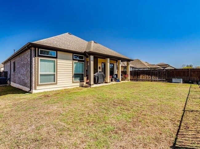 Building Photo - 123 Millsaps Ct