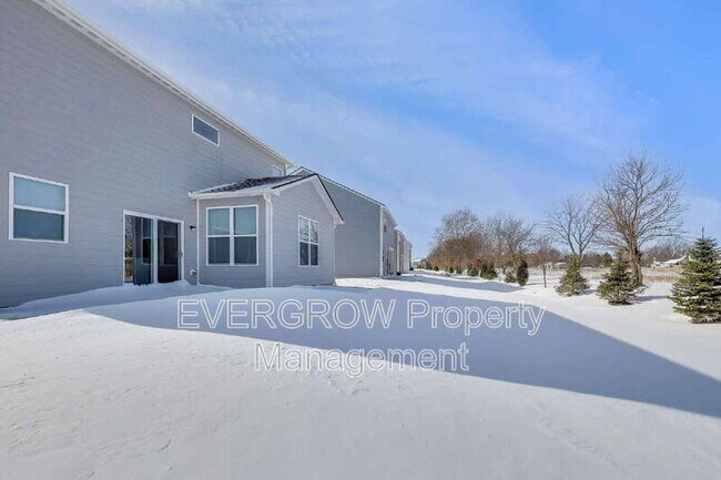 Building Photo - 7210 Sugar Maple Ln