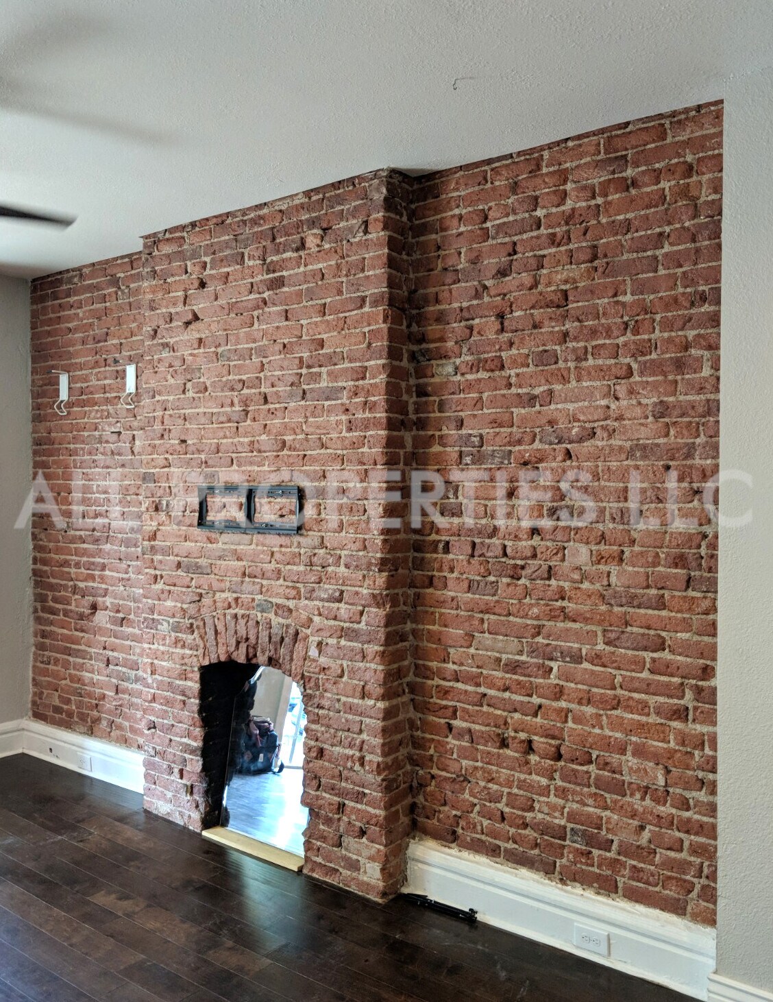 Building Photo - 1319 E 27th Ave