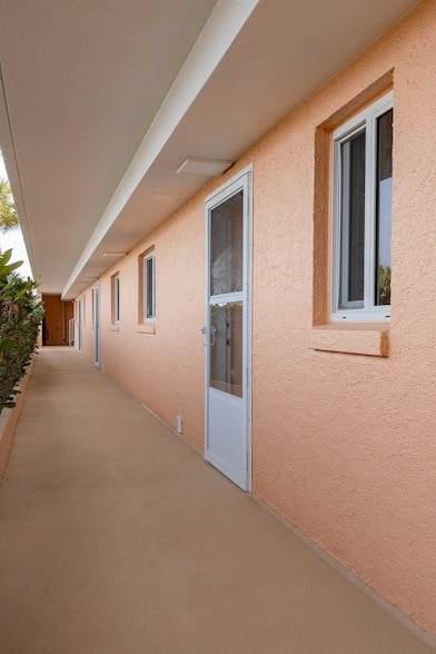 Building Photo - 4 Ocean Trace Rd