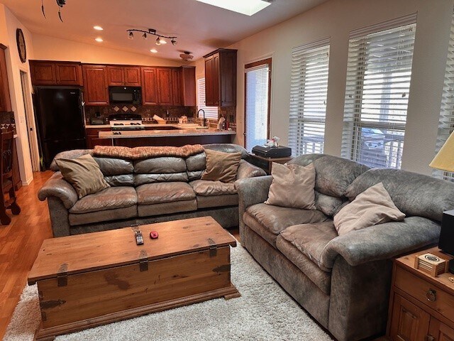 Building Photo - 1768 Rolling Hills Dr