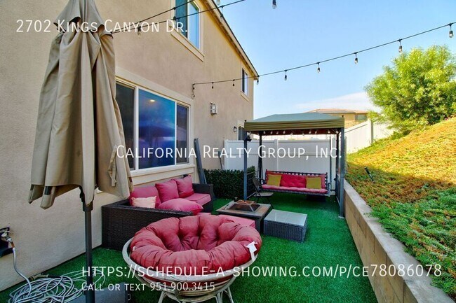 Building Photo - 2702 Kings Cyn Dr