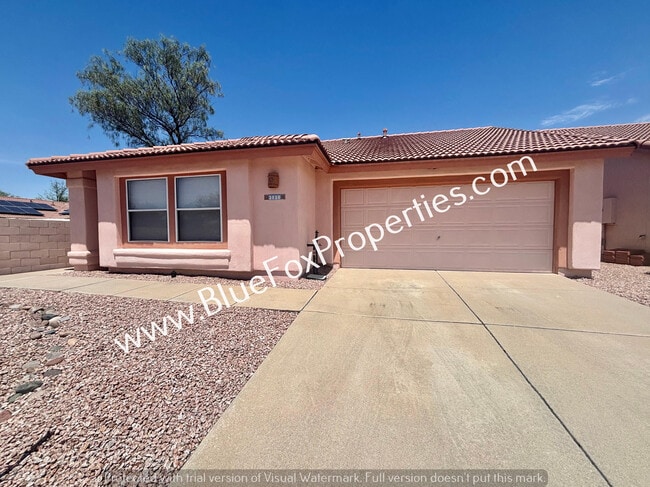 Building Photo - 3030 W Sawmill Spring Trl