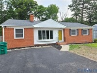 Building Photo - 7508 Mayland Dr