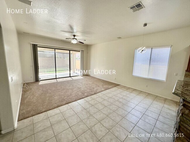 Building Photo - 6822 S 55th Ln
