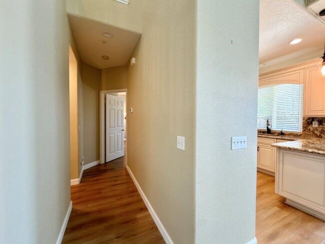 Building Photo - Coveted Napa Yacht Club 3 Bedrooms, 2 1/2 Bathrooms, w/ 1st Level Primary Bedroom/Bath