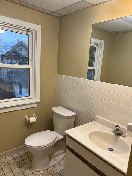 2nd floor bathroom - 21 Audubon St