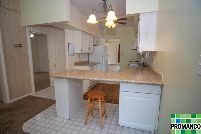 Building Photo - Very nice Single-Family home!