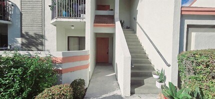 Building Photo - 5539 Courtyard Dr