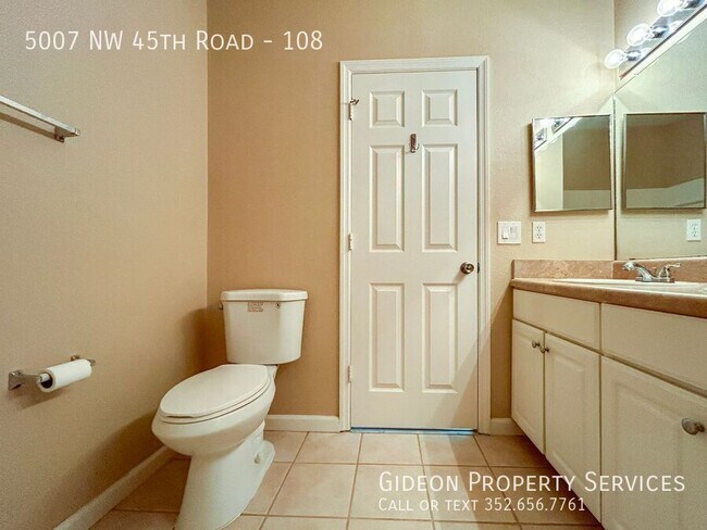 Building Photo - 5007 NW 45th Rd