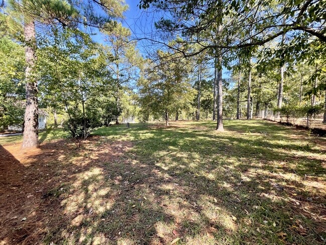Building Photo - 160 Hunters Ridge